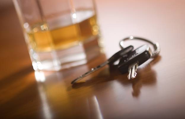A close-up of a car key
AI-generated content may be incorrect.